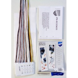 Mustavalkoiset koira ja kissa-kirjanmerkit PN-0155651