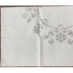 Ornamentit-ristipistoliina 80x80 cm ilman lankoja