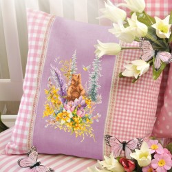 Keväinen metsä -ristipistotyö 250-700