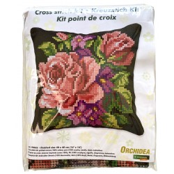 Ruusut-ristipistotyyny 99032