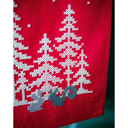 Joulukuuset ja metsän eläimet -ristipistokaitaliina PN-0171573