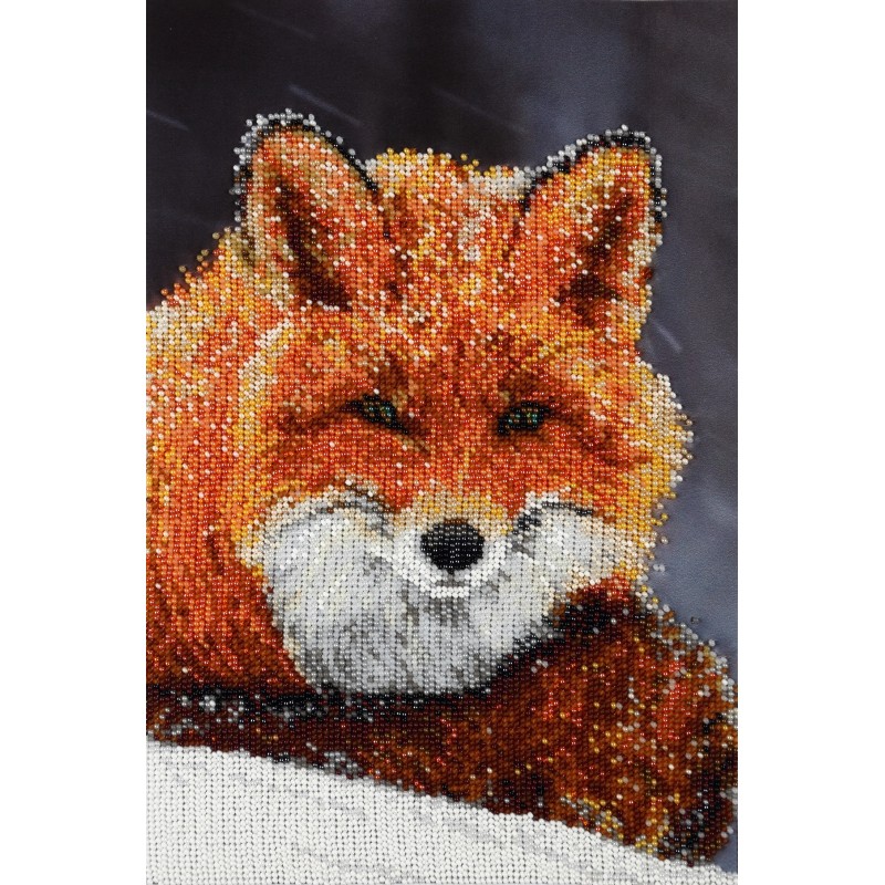 Kettu lumihangella-helmikirjontatyö