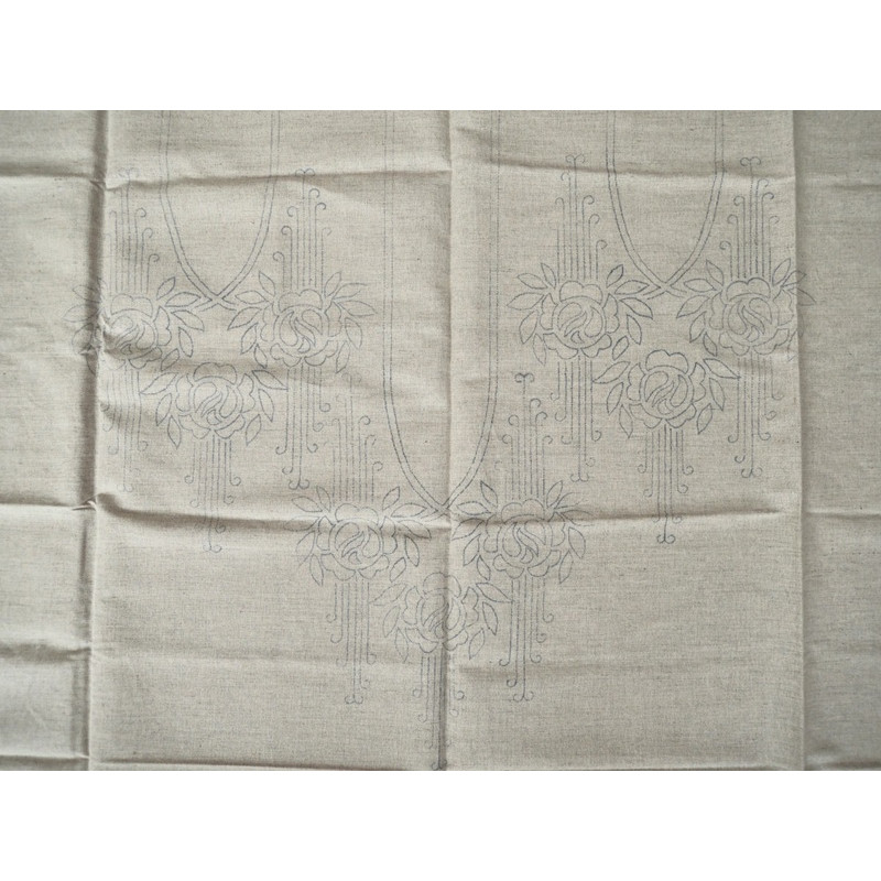 Jugendruusu-pöytäliina 228x140 cm ilman lankoja