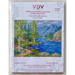 Mökki järven rannalla -ristipistotyö M-1143