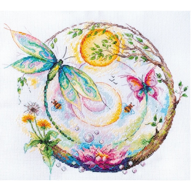 Värien taikaa -ristipistotyö AH-135