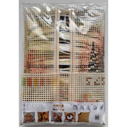 Joulukuuset-ristipistotyyny PN-0202573