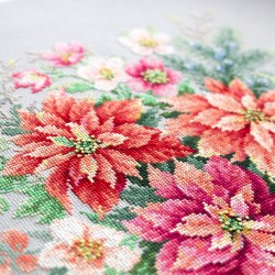 Joulutähdet-ristipistotyö 214-273