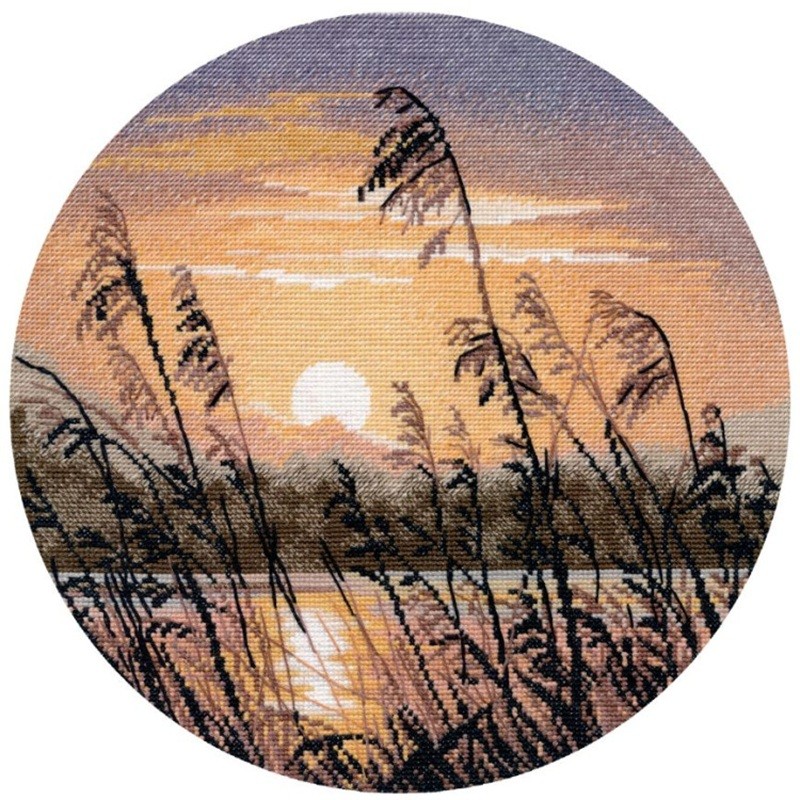 1732 Illan hiljaisuus -ristipistotyö
