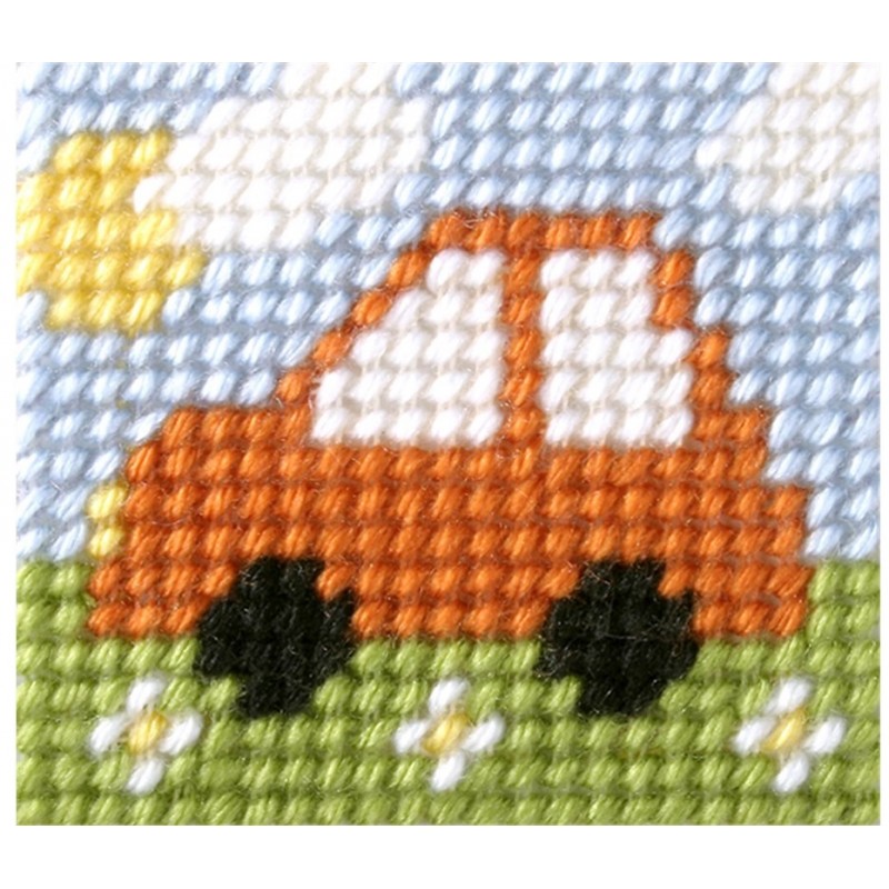 PIENI PUNAINEN AUTO -ensimmäinen kanavatyöni 9713