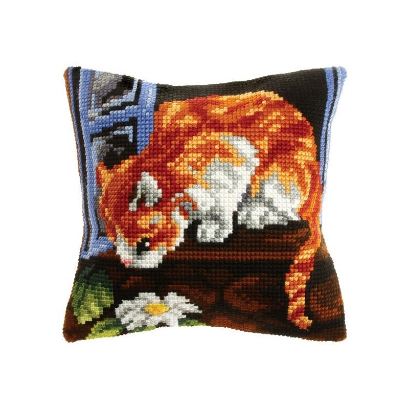 Utelias kissa-ristipistotyyny 9533