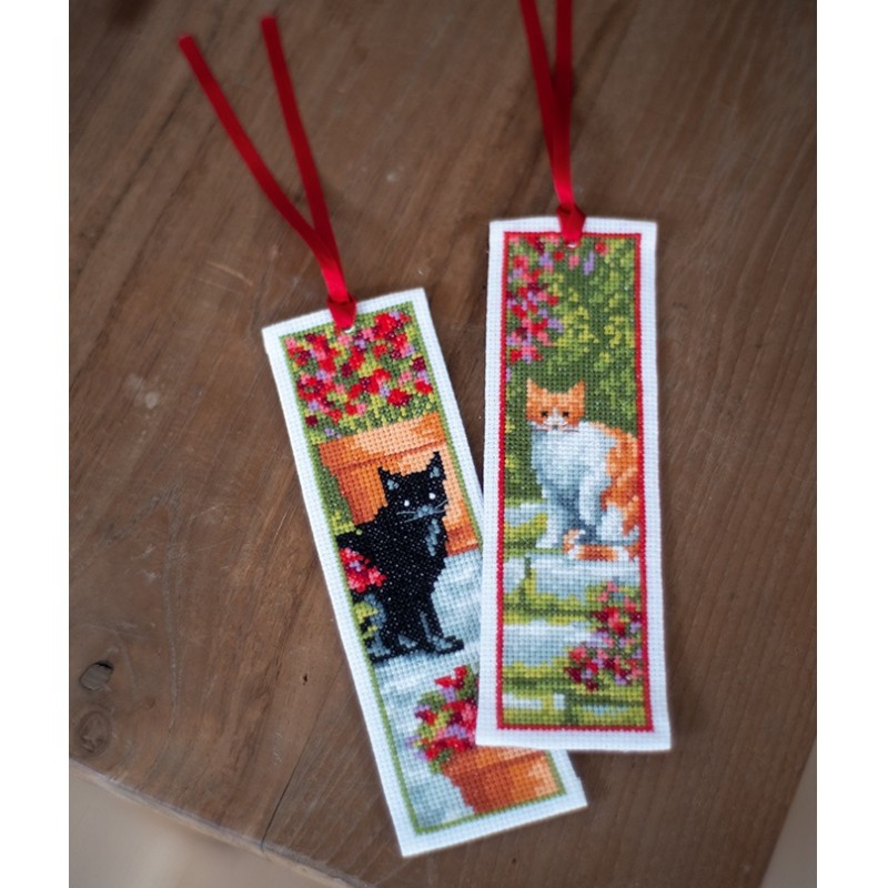 Kissat puutarhassa -kirjanmerkit PN-0183610